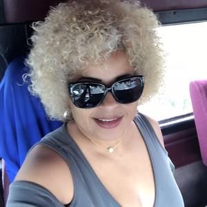 Meet your Posher, Lydia